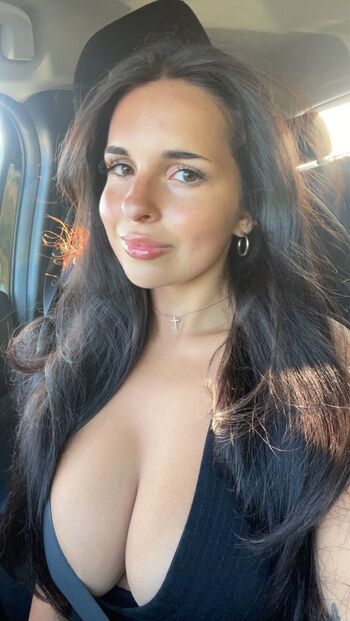 Sophia lovaglio 1 image