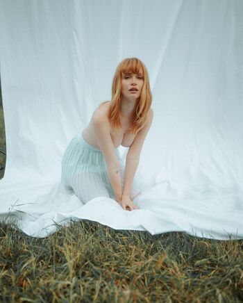 Sophiamoeu page 2 image