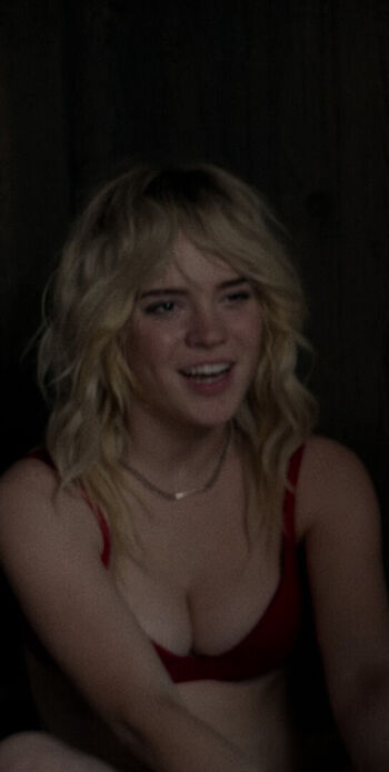Sophie thatcher image
