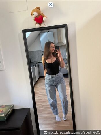 Sophie05 image