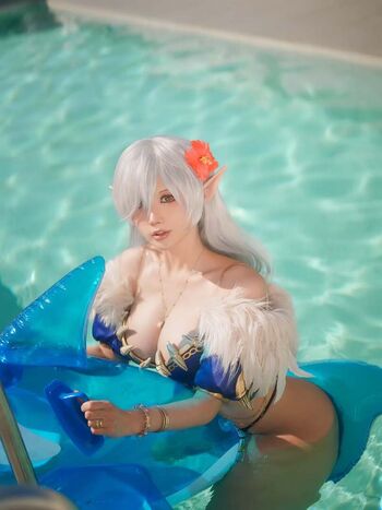 Spiral cats cosplay image