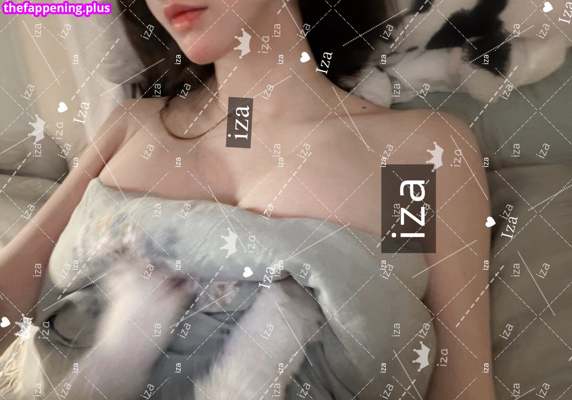 Iza / https: / ssyyouo / syuiouo Foto OnlyFans Nua #24