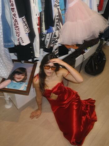 Stefanie giesinger page 2 image