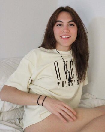 Stella sweeney image