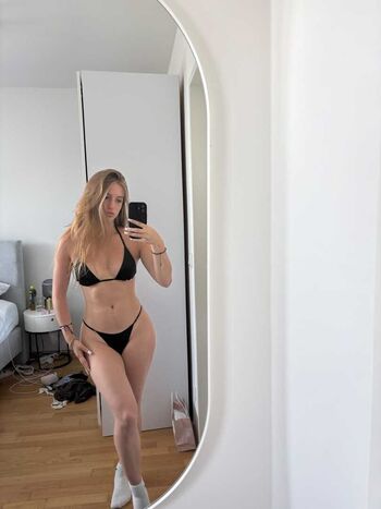Stellas secret0 1 image