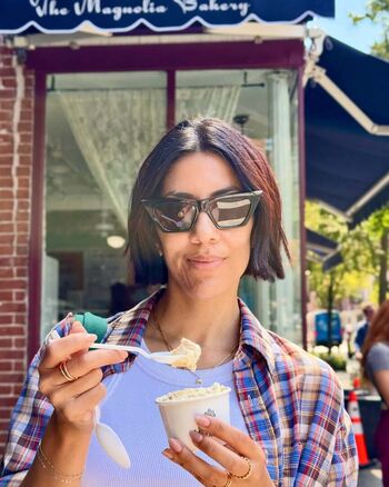 Stephanie beatriz image