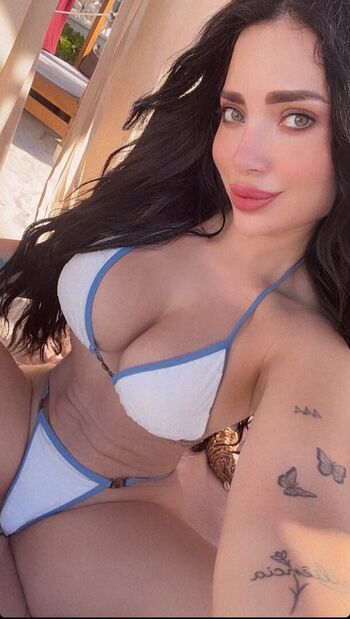 Stephanieesosaa page 2 image