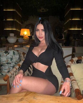 Stephanieesosaa image