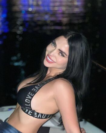 Stephanieesosaa image