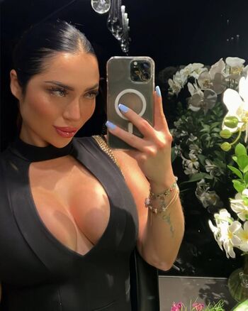 Stephanieesosaa image