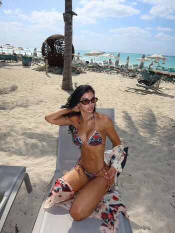 Stephany gonzalez image