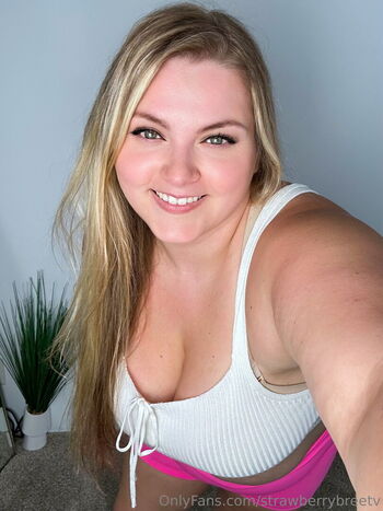 strawberrybreetv