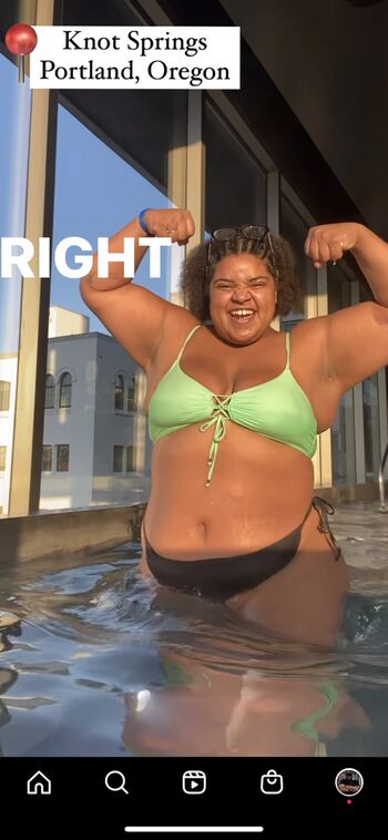 Strongwomen image