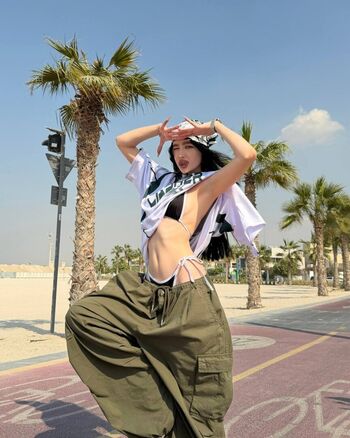 Stttive page 2 image