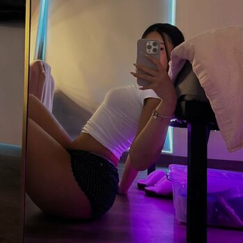 Sua lee image