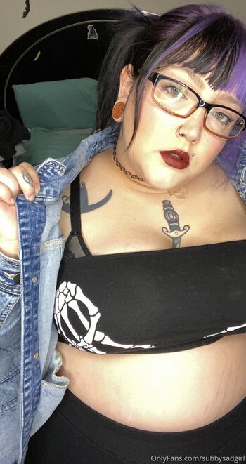 Subbysadgirl image