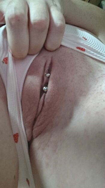 Submissiveplz image