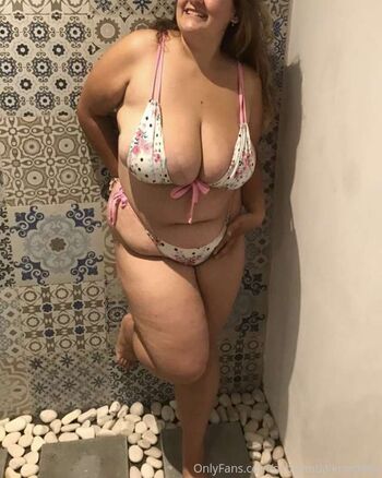 Substantialknockers image