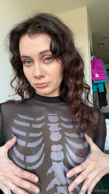 Suck a saurus 1 page 2 image