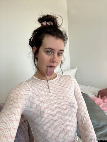 Suck a saurus 1 image