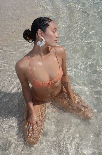 Summer rachel warren image