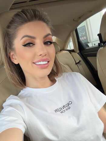 Sunny horizon page 2 image