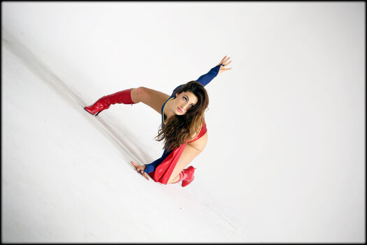 Superheroines 1 page 5 image