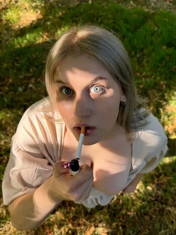 Supertallgirls image