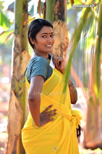Swathi naidu image