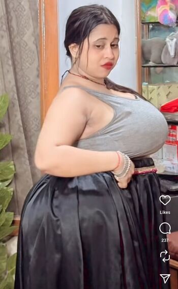 Sweetpari719 image