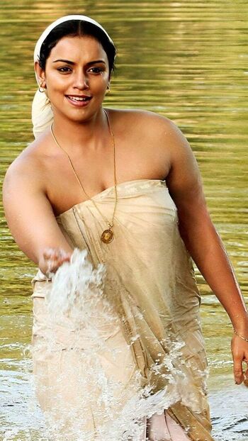 Swetha menon image