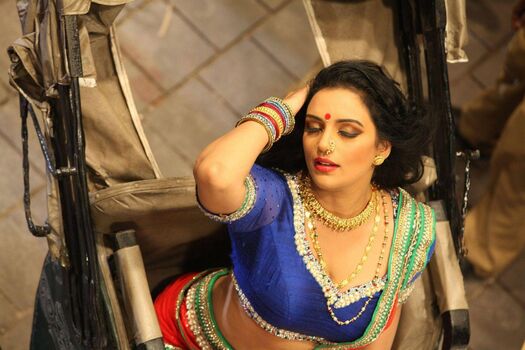 Swetha menon image