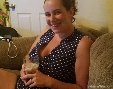 Sybianwife image
