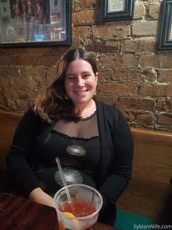Sybianwife image