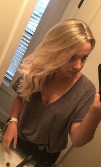 Sydney applegate image