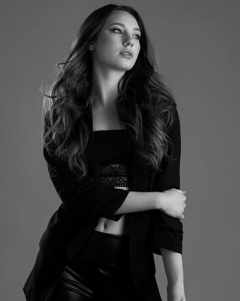 Sydney bullock image