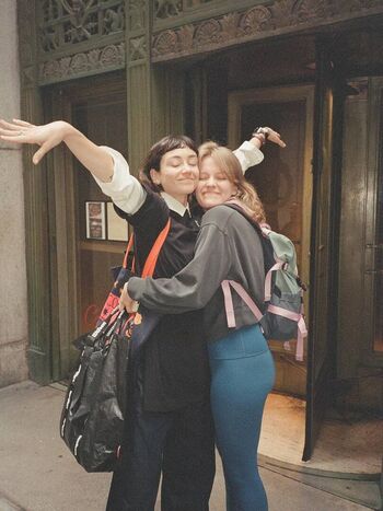 Sydney chandler image