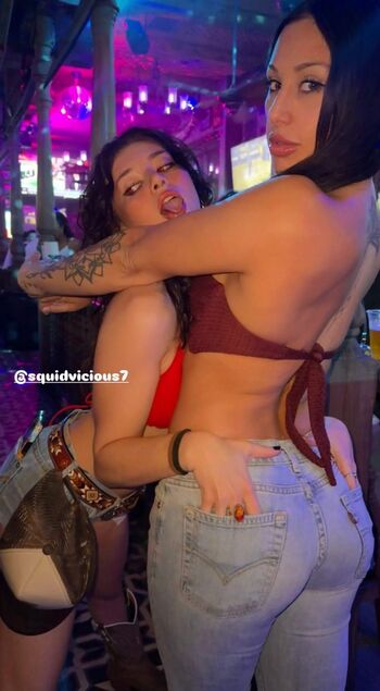 Sydney taylor 1 image