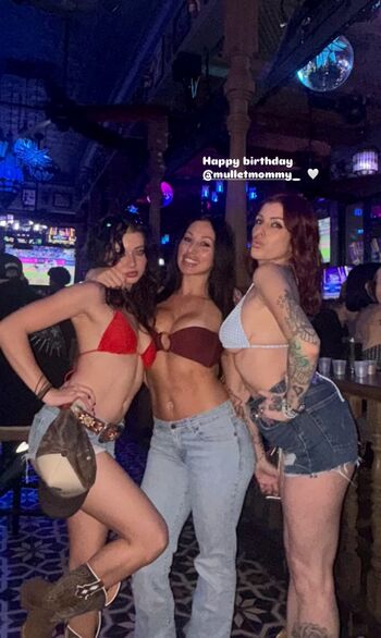 Sydney taylor 1 image