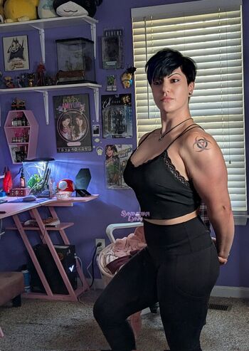 Synthetika lynn image