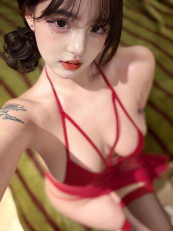 Syx janeyoo image