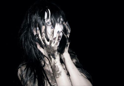 Tabethashempert image