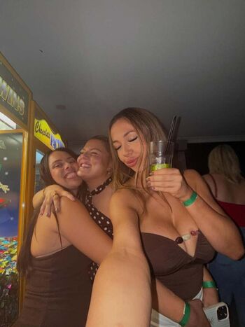 Tahlia chiaverini image