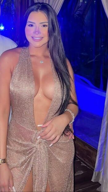 Taina costa image