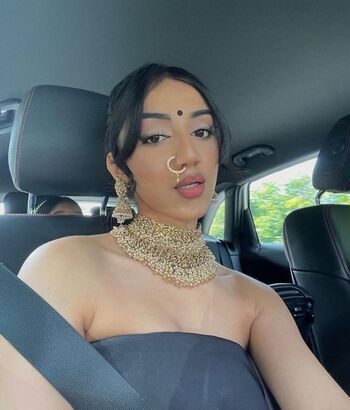 Tam kaur image