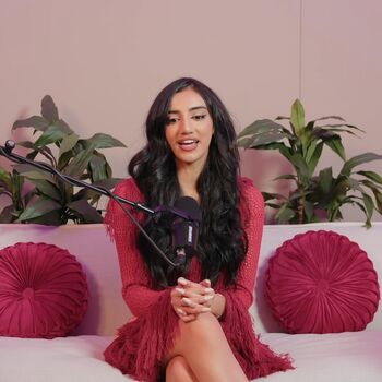 Tam kaur image
