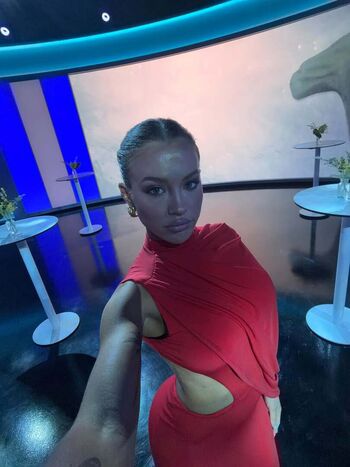 Tammy hembrow page 2 image