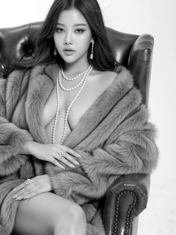 Tangmo monthira image