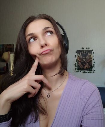 Tania derveaux page 7 image