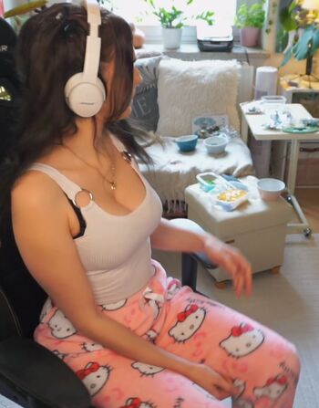 Tania derveaux image